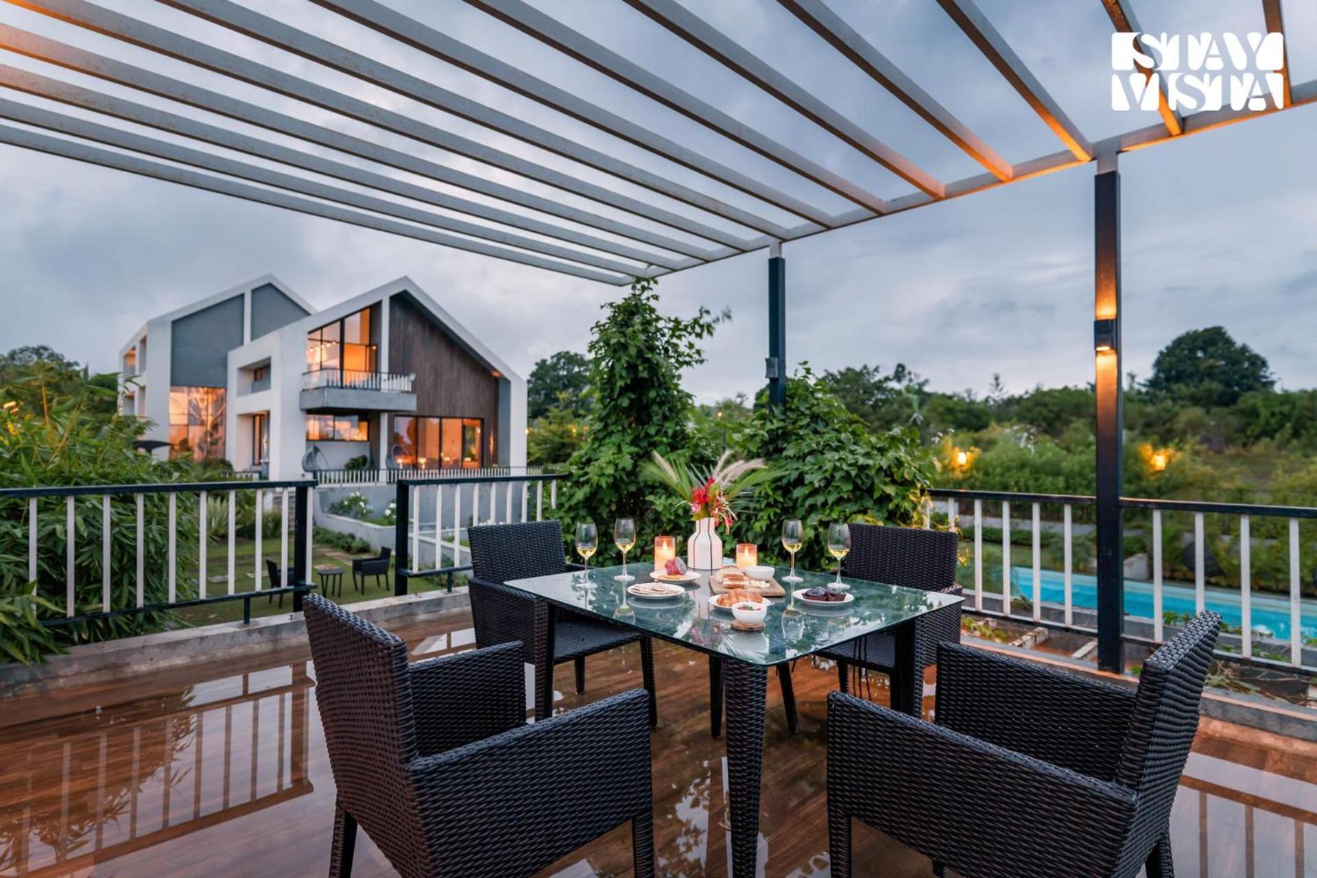 Stayvista At The Rainfield Villa With Gazebo & Lawn Nashik Esterno foto